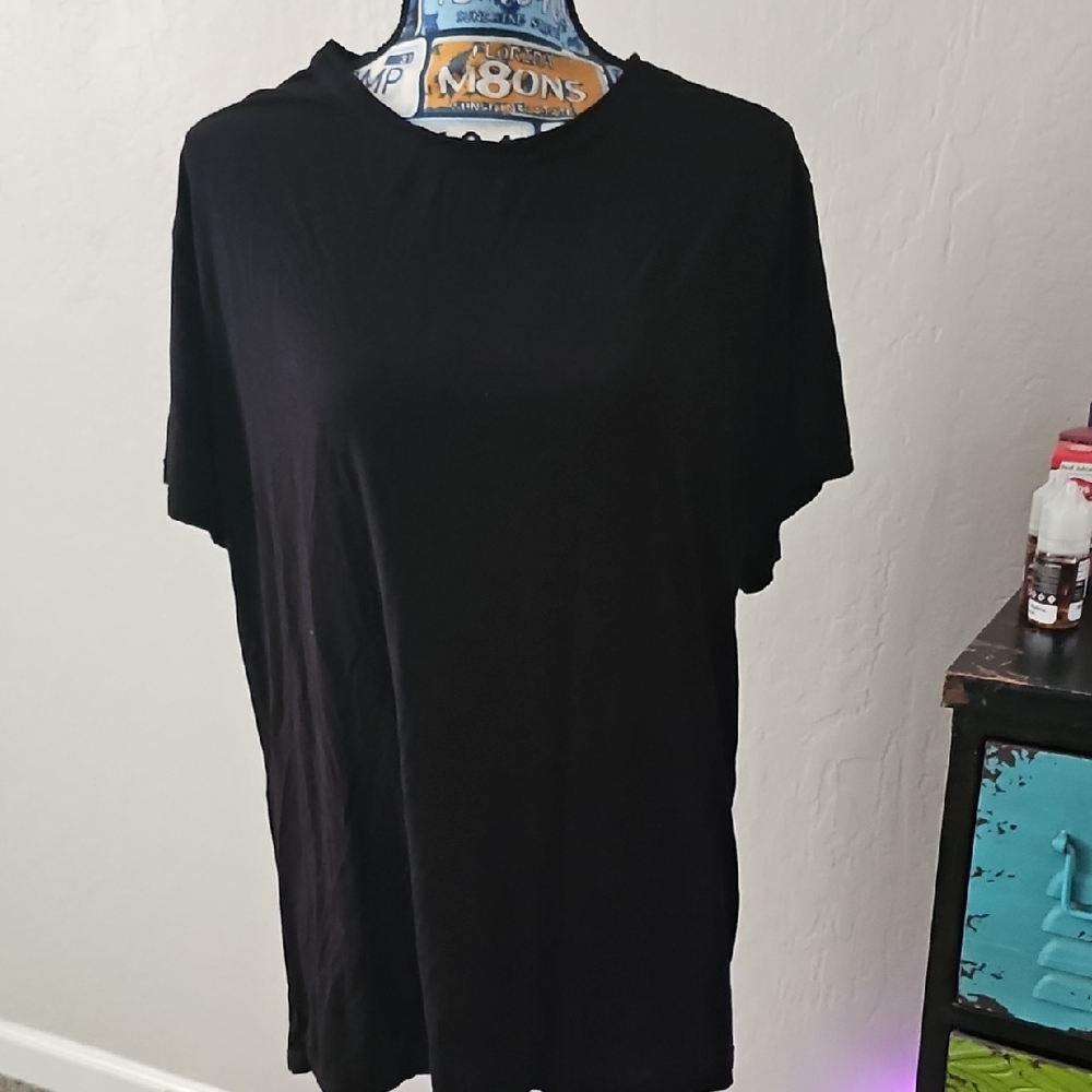 Classic Black Top